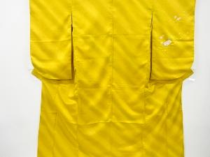 芝草に牡丹・桜模様二尺袖着物